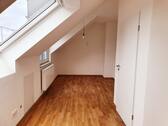 1. Kinder-/ Arbeitszimmer - 