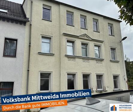 Hausansicht - 9 Zimmer Mehrfamilienhaus, Wohnhaus zum Kaufen in Hainichen