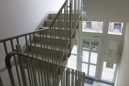 Hauseingang - 2 Zimmer 2- Zimmerwohnung in Chemnitz