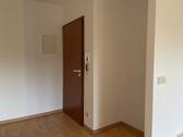Bsp. Wohnungstür mit Garderoben-Bereich - 