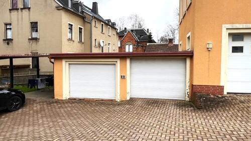 Garagen im Hinterhof - 