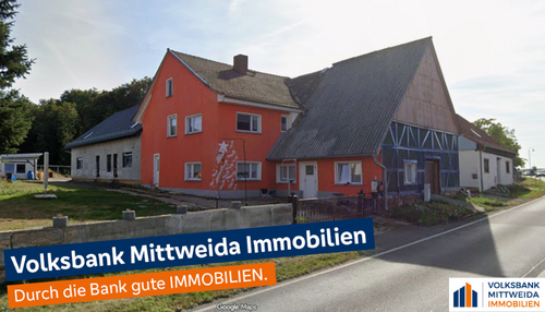 Hausansicht - Zwangsversteigerung - EFH mit dahinter liegenden im Rohbau befindlichen EFH ihn Gutenborn
