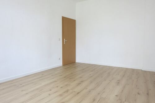 Wohnen/Schlafen - Tür zum Flur - 