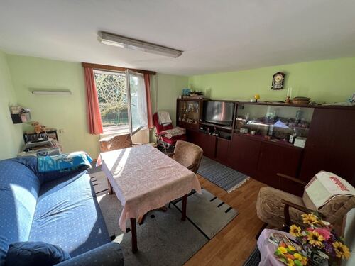 Wohnzimmer - 3 Zimmer Einfamilienhaus in Lichtenau