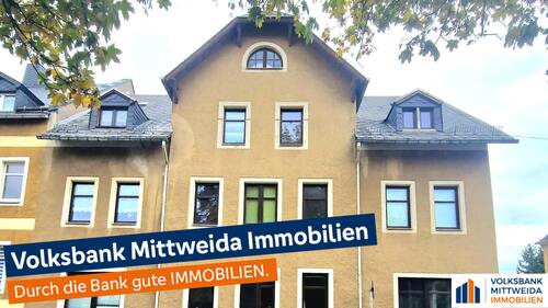 Straßenansicht - Schicke 3-Zimmer-Dachgeschosswohnung in zentraler Lage von Stollberg!