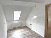 Beispielwohnung DG mitte Küche - 20 Zimmer Mehrfamilienhaus, Wohnhaus zum Kaufen in Mittweida