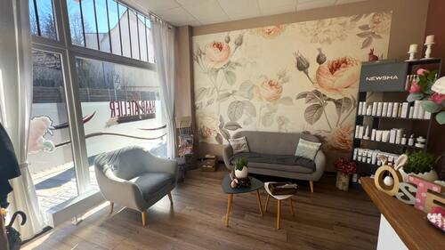 Ladengeschäft - Mehrfamilienhaus, Wohnhaus mit 250,00 m&sup2; in Mittweida zum Kaufen