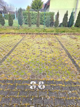 PKW-Stellplatz - 