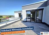 Dachterrasse - Erstbezug! Exklusive Penthousewohnung, mit Blick über Hartmannsdorf!