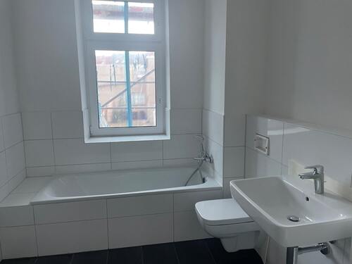Bad mit Fenster - 