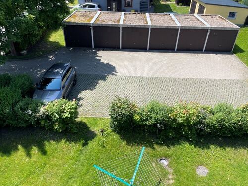 Garagen mit Stellplätzen - Etagenwohnung mit 284,67 m&sup2; in Bärenstein zum Kaufen