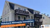 großer Balkon in Hochparterre links - Zur ANLAGE: Komplett renoviert und modernisiert - mit Tageslichtbad, Balkon, Garage und Stellplatz!