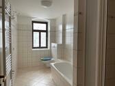 Bad/WC mit Fenster - 