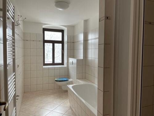 Bad/WC mit Fenster - 