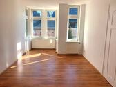 Wohnzimmer mit Erker 2.OG - 