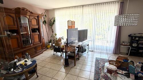 Wohnzimmer - 5 Zimmer Doppelhaushälfte zum Kaufen in Geringswalde