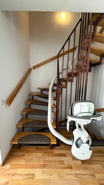 Treppe mit Lift - 