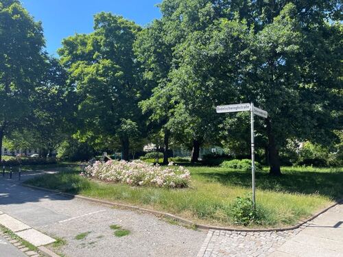 Parkanlage vor der Haustür - 3 Zimmer Etagenwohnung zur Miete in Chemnitz