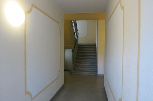 Hauseingangsbereich - Etagenwohnung mit 89,26 m² in Chemnitz zur Miete