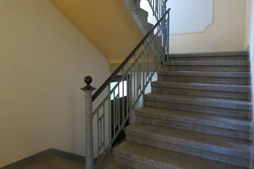 gepflegtes Treppenhaus - 