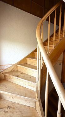 Treppe zum DG - 
