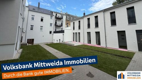 Hofansicht - Historischer Charme trifft modernen Wohnkomfort – Dachgeschosswohnung mit Balkon
