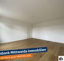 Exklusive Dachgeschosswohnung mit Balkon in aufwendig saniertem Gründerzeithaus - Falkenstein