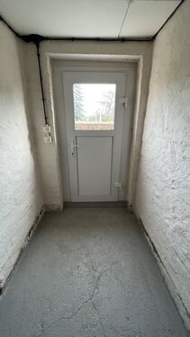 Kellerausgang zum Garten - 