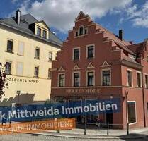 Denkmalschutzobjekt mit großzügigen Räumen in zentraler Lage - direkt am Markt! - Hainichen