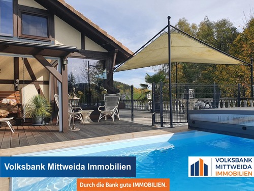 Terrasse mit Pool - 7 Zimmer Einfamilienhaus zum Kaufen in Pockau-Lengefeld