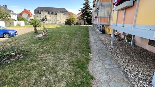 Kellerausgang zum Garten/Wäscheplatz - 