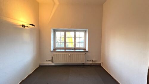 Büro im OG - 