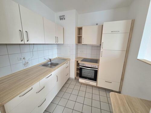 Einbauküche - 1 Zimmer Dachgeschoßwohnung in Chemnitz