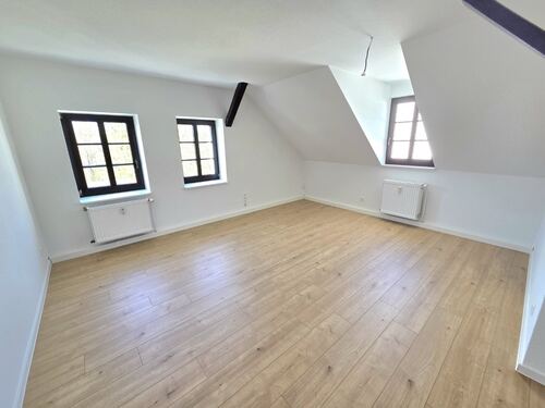Wohnbereich - 5 Zimmer Etagenwohnung zur Miete in Chemnitz