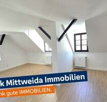 Viel Platz unterm Dach: 5‑Zimmer-Wohnung mit Sichtbalken & Tageslichtbad! - Chemnitz Gablenz