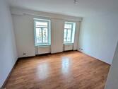 Wohnzimmer vor Einzug des jetzigen Mieters - 