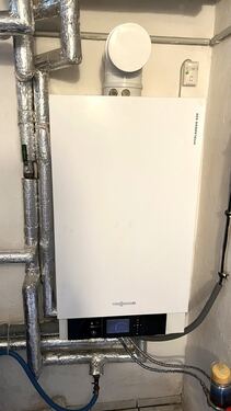 Öl- Brennwertheizung Bj. 2010 - 