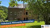 Hausansicht - Teilsaniertes 2- Familienhaus mit Ausbaureserve und großem Grundstück in ruhiger Lage!