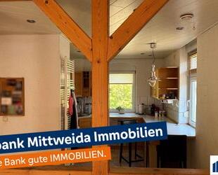 Teilsaniertes 2- Familienhaus mit Ausbaureserve und großem Grundstück in ruhiger Lage! - Waldheim