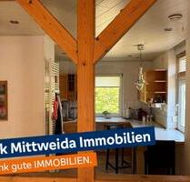 Teilsaniertes 2- Familienhaus mit Ausbaureserve und großem Grundstück in ruhiger Lage! - Waldheim