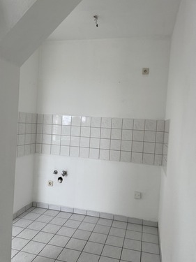 Küche mit Arbeitsbereich - 