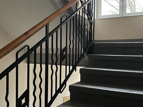 Geländer im Treppenhaus - 
