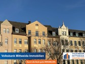 Balkon im DG mitte - Kleine Wohnung zur Selbstnutzung gesucht? Ab sofort frei und auch mit Erweiterungsmöglichkeit!
