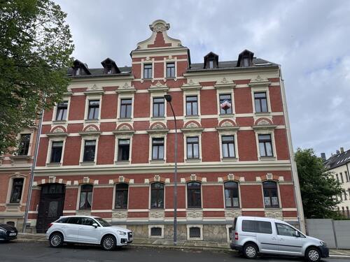 Hausansicht Straße - 3 Zimmer Etagenwohnung zur Miete in Falkenstein