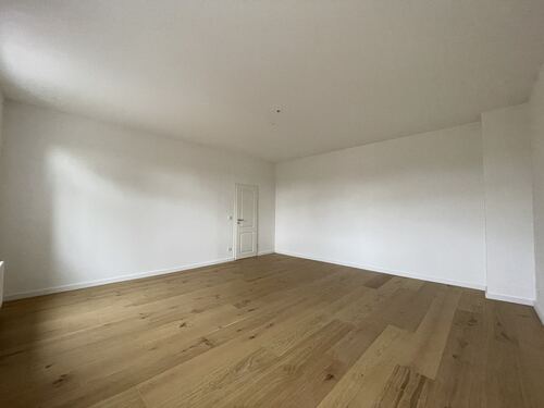 Zimmer 1 - 3 Zimmer Etagenwohnung in Falkenstein