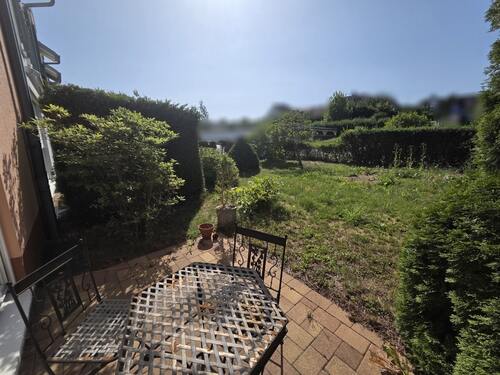 Terrasse vorm Haus Südseite - 