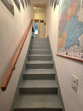 Treppe zum Kellergeschoss - 