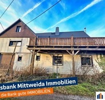 Sanierungsbedürftiges Einfamilienhaus in Erlau!