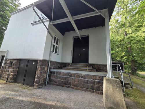 Laderampe - Lagerhaus zur Miete in Limbach-Oberfrohna