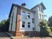 Hausansicht - 10 Zimmer Mehrfamilienhaus, Wohnhaus zum Kaufen in Niederwiesa